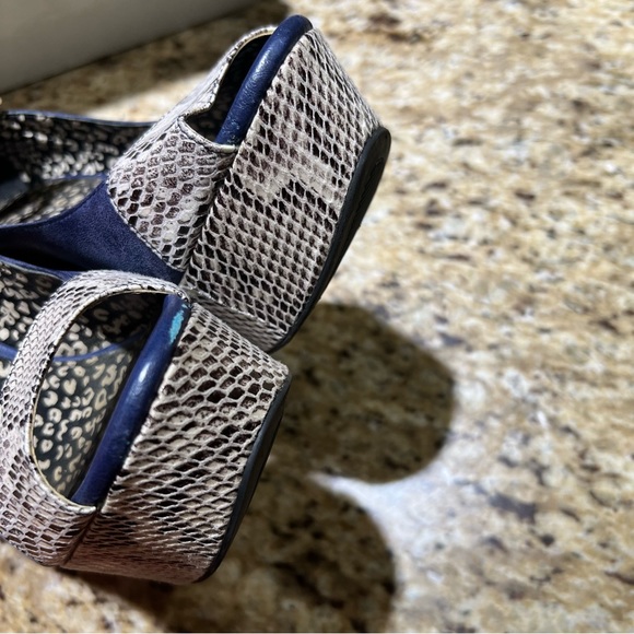 ❗️SALE❗️Jessica Simpson Royal Blue & Snakeskin Wedge Heels 9.5M - Picture 7 of 11